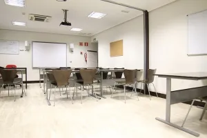 NOTRE ÉCOLE DE MADRID DQ 11